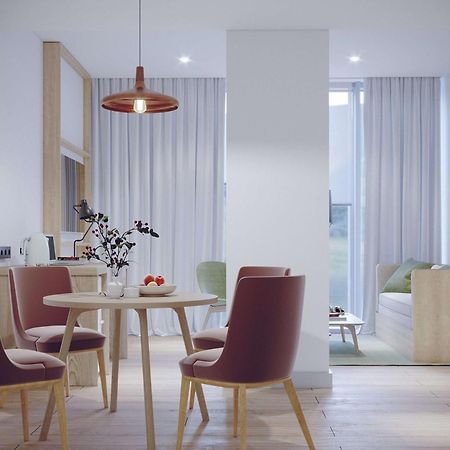 Hilton Garden Inn Tbilisi Riverview Екстериор снимка