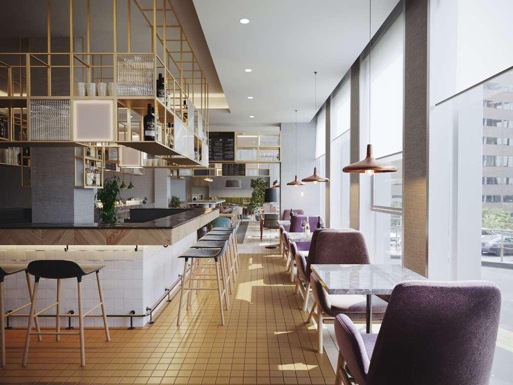 Hilton Garden Inn Tbilisi Riverview Ресторант снимка