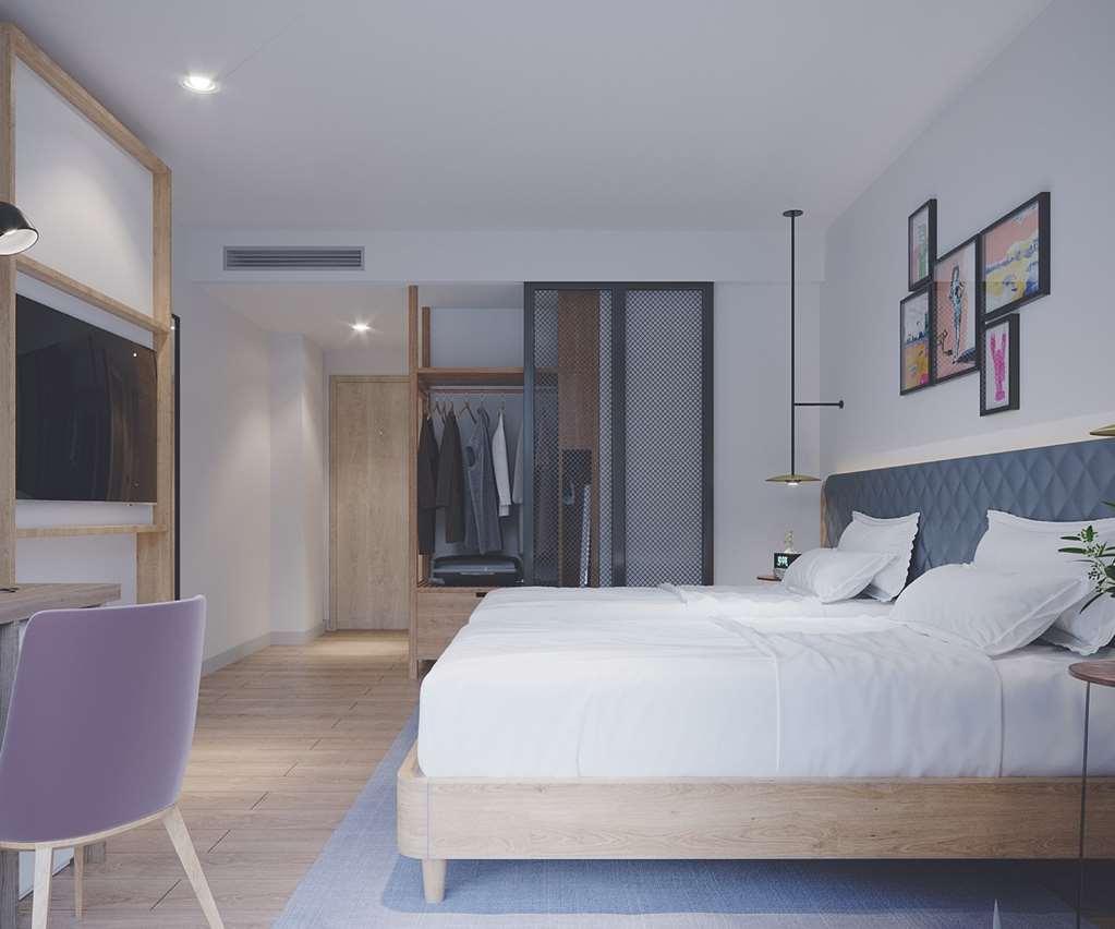 Hilton Garden Inn Tbilisi Riverview Екстериор снимка