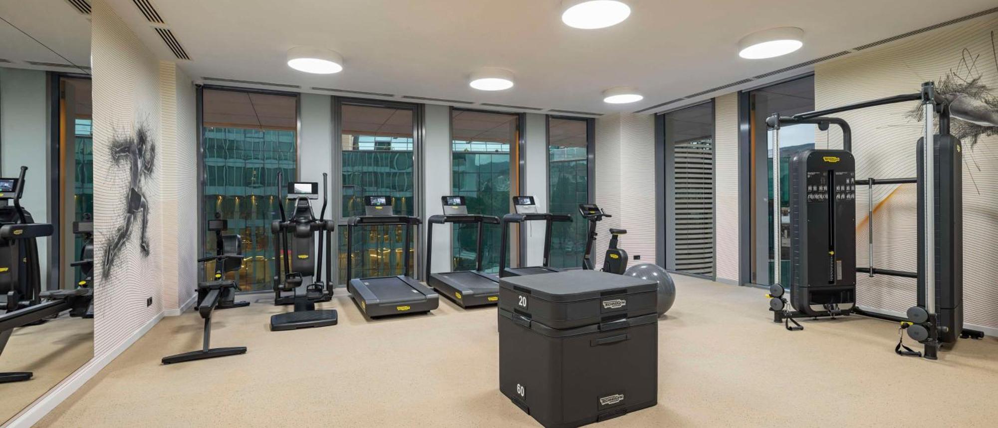 Hilton Garden Inn Tbilisi Riverview Екстериор снимка