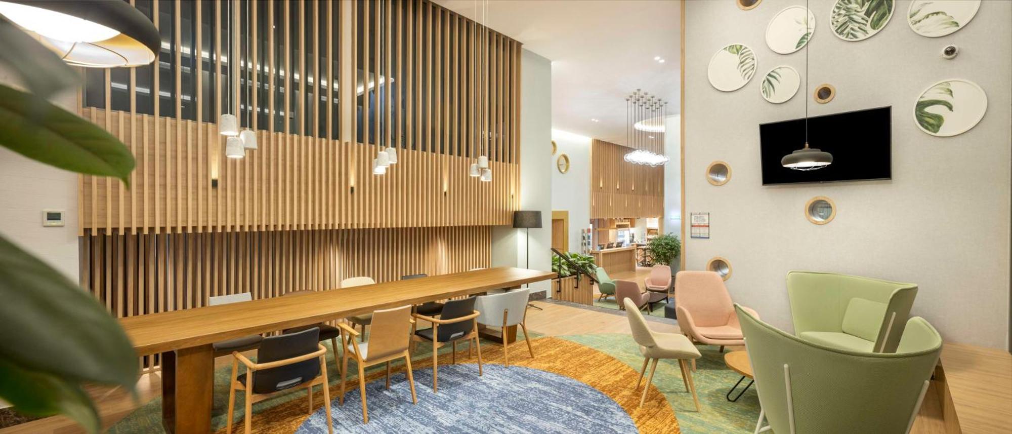 Hilton Garden Inn Tbilisi Riverview Екстериор снимка